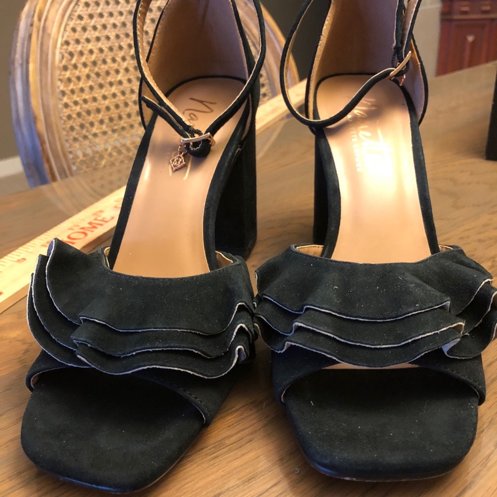 Nanette Lepore black suede size 8